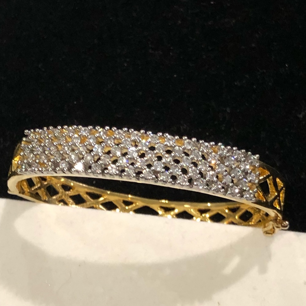Beautiful AAA quality CZ bracelet.